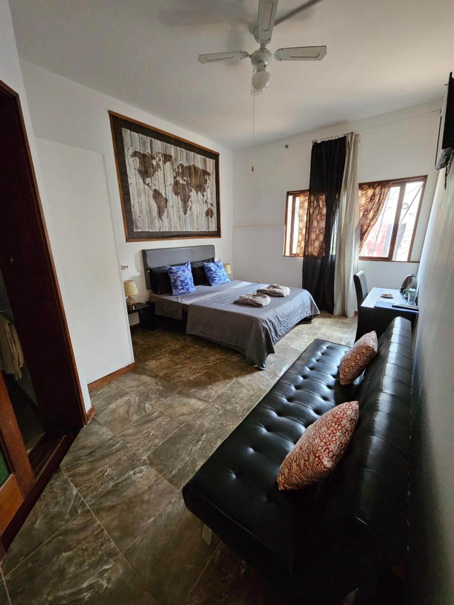 Blue Eagle Guesthouse - Casa De Hospedes Santa Maria Zewnętrze zdjęcie